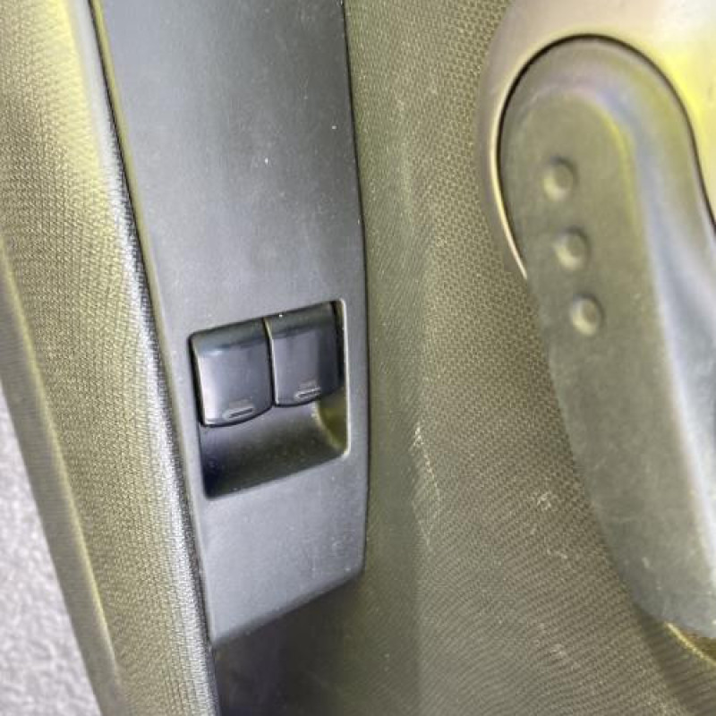 Moteur essuie glace arriere NISSAN MICRA 3 Photo n°16