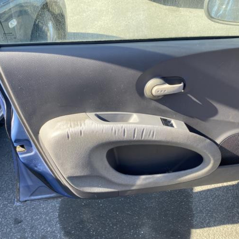 Moteur essuie glace arriere NISSAN MICRA 3 Photo n°8