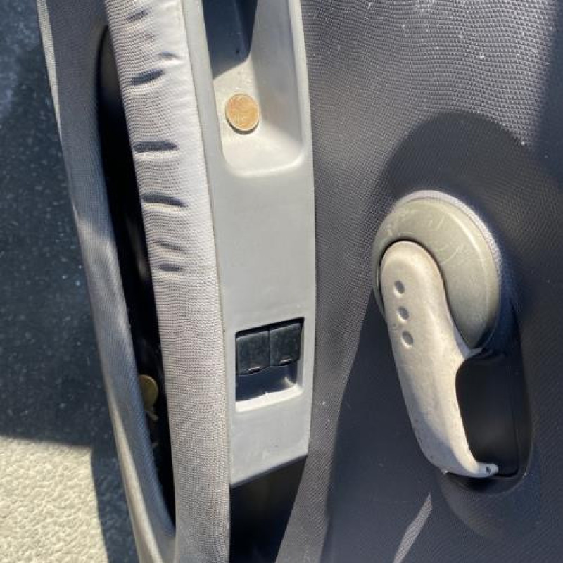 Moteur essuie glace arriere NISSAN MICRA 3 Photo n°9