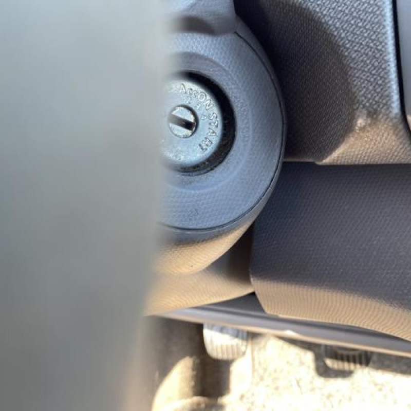 Moteur essuie glace arriere NISSAN MICRA 3 Photo n°19