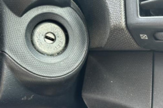 Moteur essuie glace arriere NISSAN MICRA 3