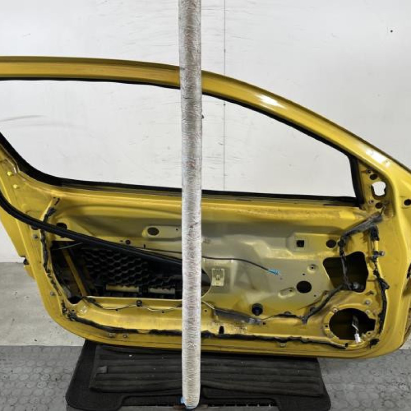 Porte avant gauche RENAULT MEGANE 1 Photo n°6