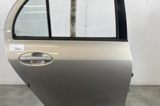 Porte arriere droit TOYOTA YARIS 2 Photo n°1