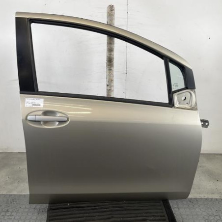 Porte avant droit TOYOTA YARIS 2 Photo n°1