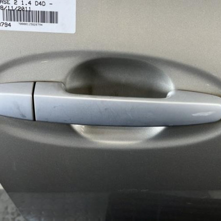 Porte avant droit TOYOTA YARIS 2