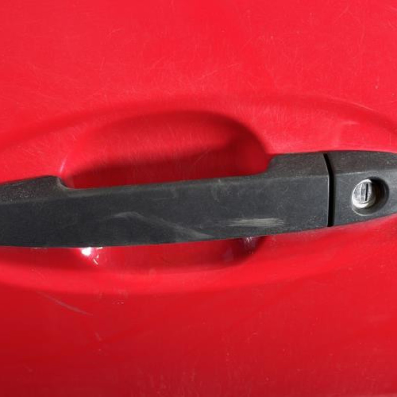 Porte avant gauche TOYOTA YARIS 2 Photo n°2