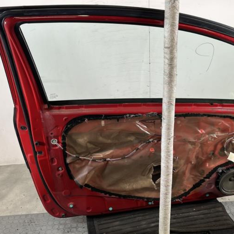 Porte avant gauche TOYOTA YARIS 2 Photo n°6