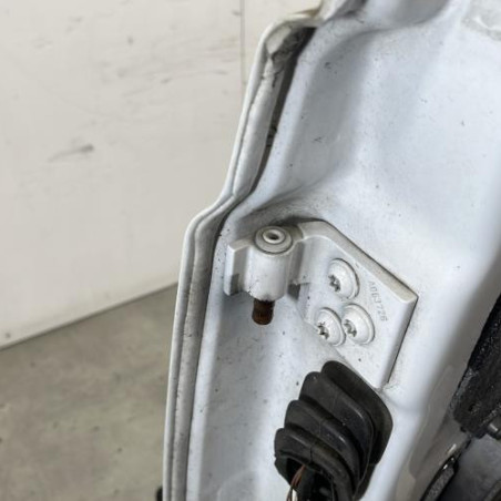 Porte avant droit MERCEDES VITO 639