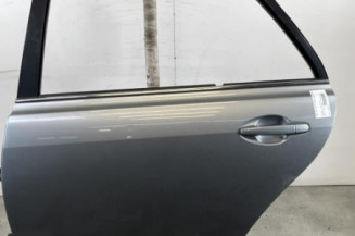 Porte arriere gauche TOYOTA AVENSIS 2 Photo n°1