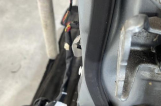 Porte arriere gauche TOYOTA AVENSIS 2