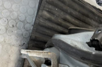 Porte arriere gauche TOYOTA AVENSIS 2