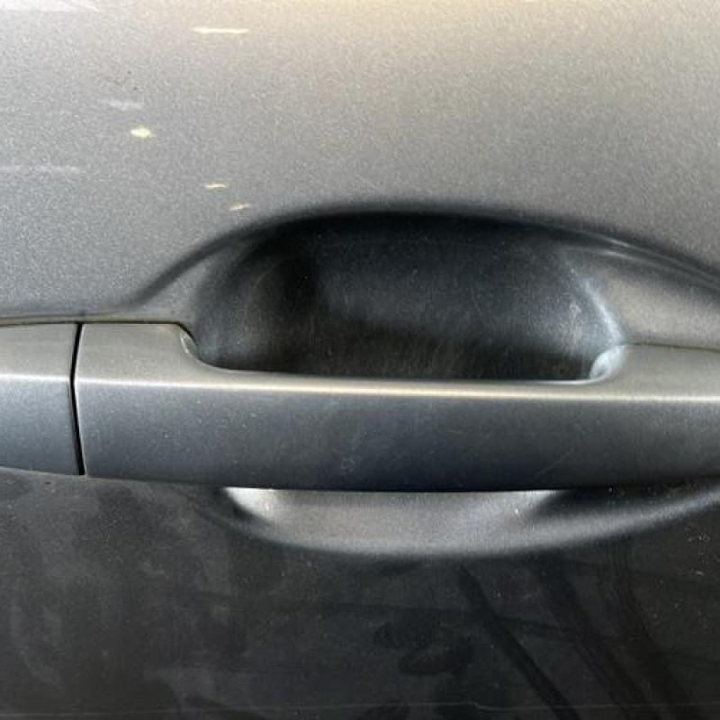 Porte avant droit TOYOTA AVENSIS 2 Photo n°2