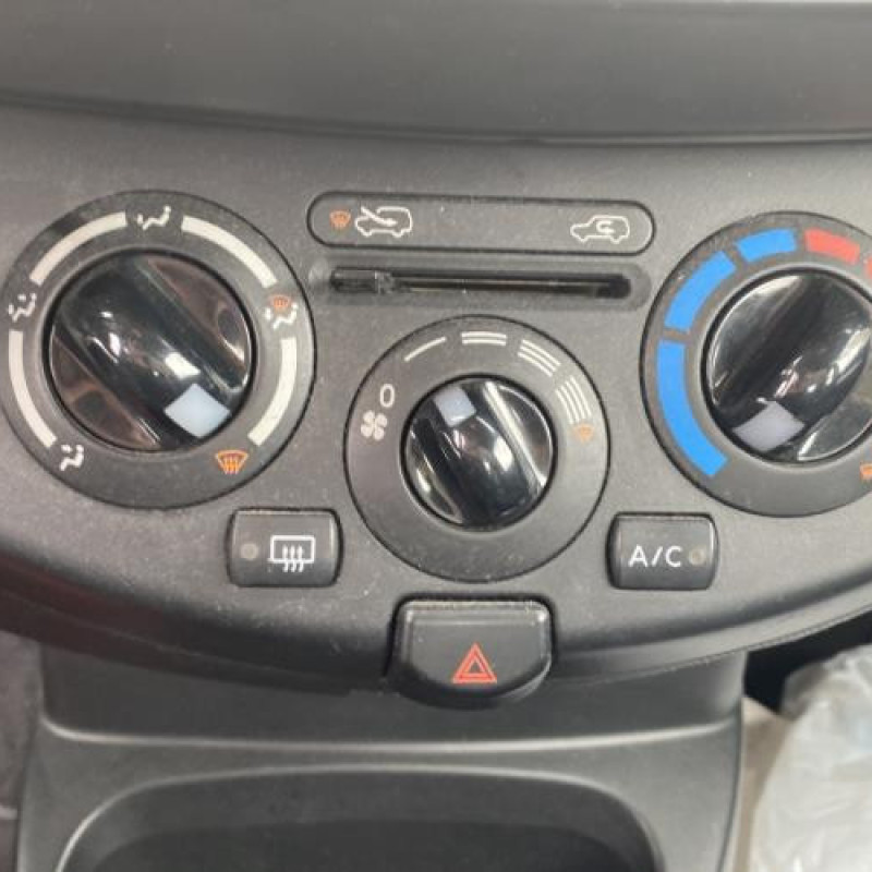 Moteur essuie glace arriere NISSAN MICRA 3 Photo n°7