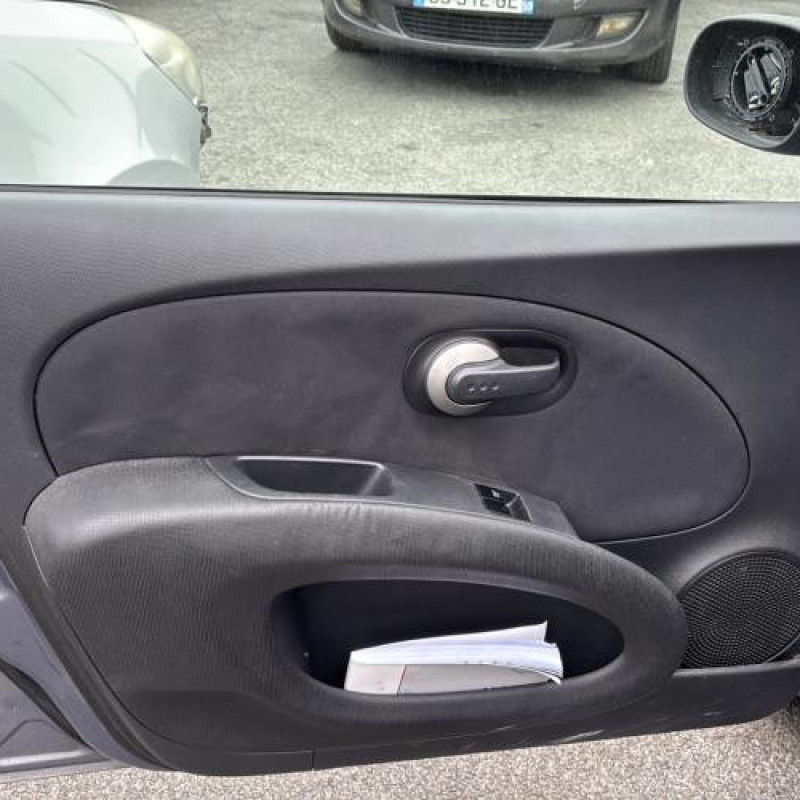 Moteur essuie glace arriere NISSAN MICRA 3 Photo n°20