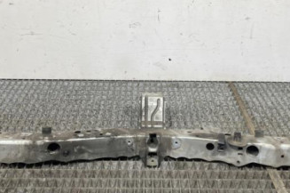 Traverse superieure TOYOTA VERSO Photo n°1