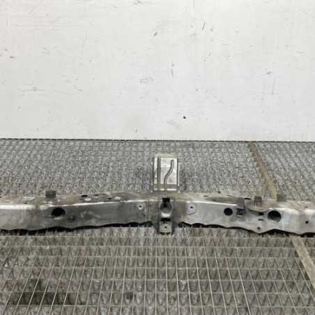 Traverse superieure TOYOTA VERSO Photo n°1