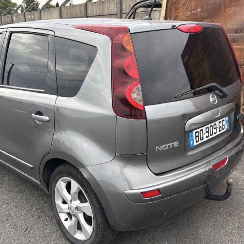 Vase de lave glace NISSAN NOTE 1 Photo n°4