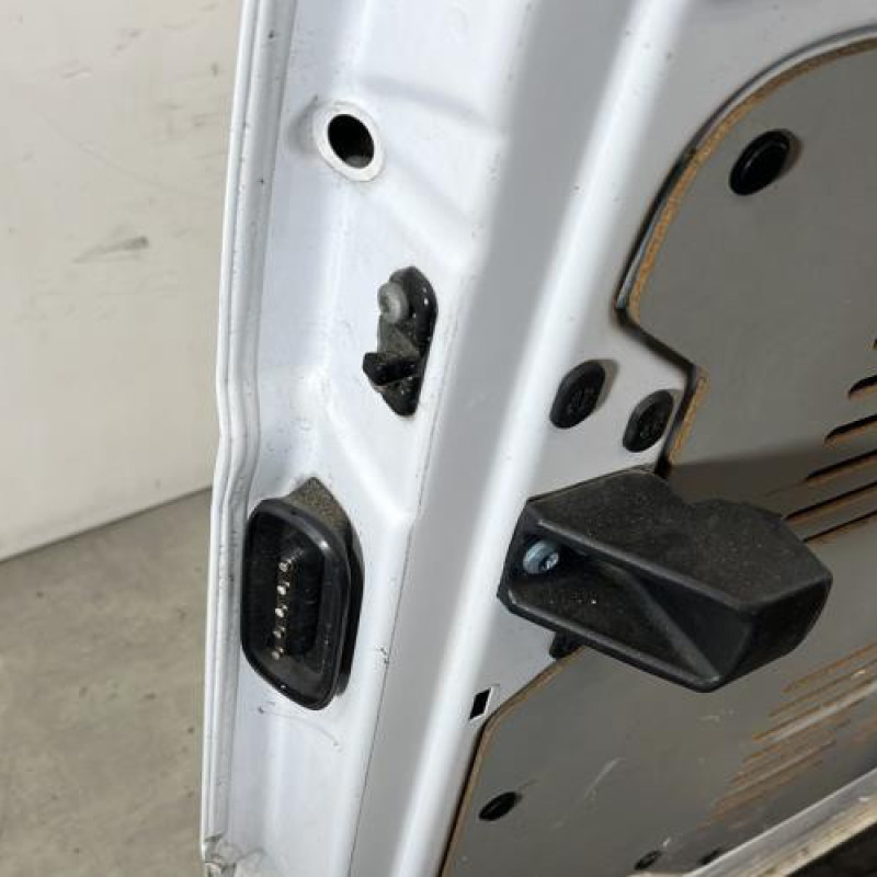 Porte laterale droit MERCEDES VITO 639 Photo n°4