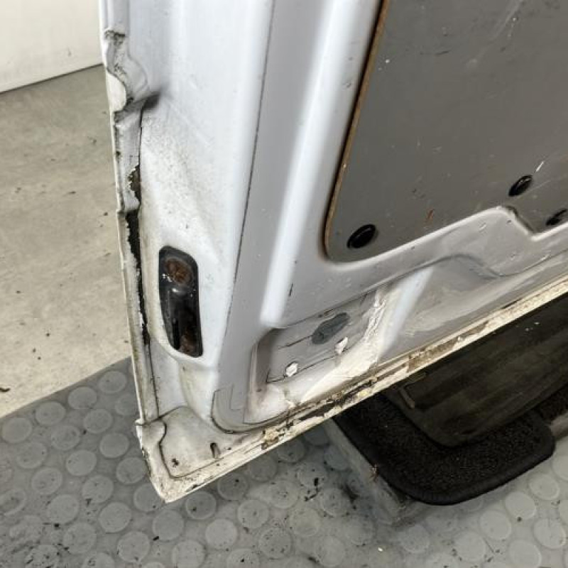Porte laterale droit MERCEDES VITO 639 Photo n°5