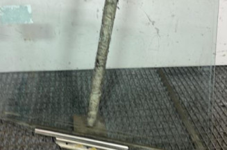 Vitre arriere gauche TOYOTA AVENSIS 2