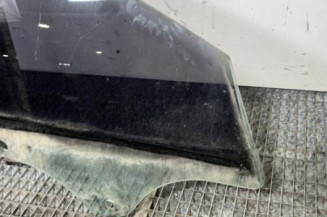 Vitre avant droit OPEL TIGRA 2