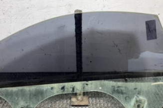 Vitre avant droit OPEL TIGRA 2