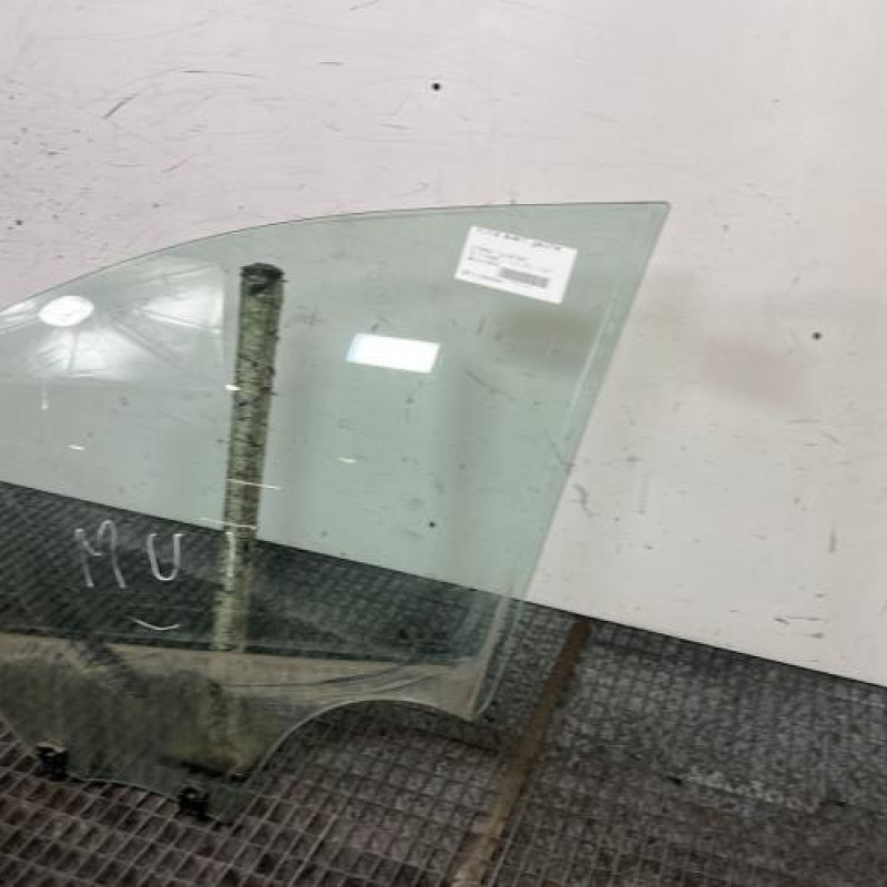 Vitre avant gauche CITROEN C3 3 Photo n°3