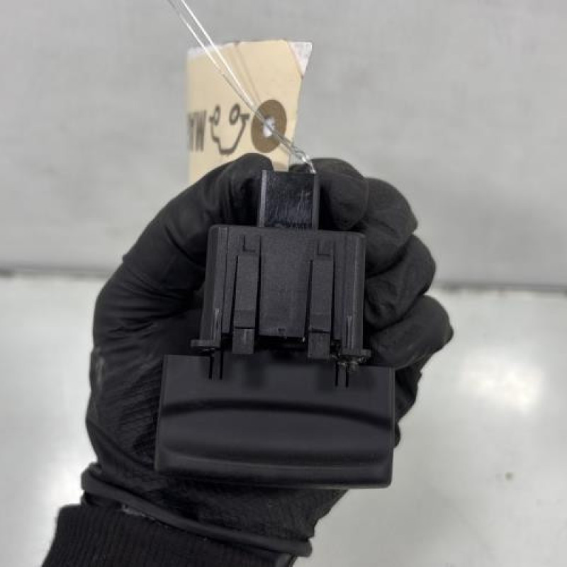 Poignee electrique frein a main PEUGEOT 5008 1 Photo n°3