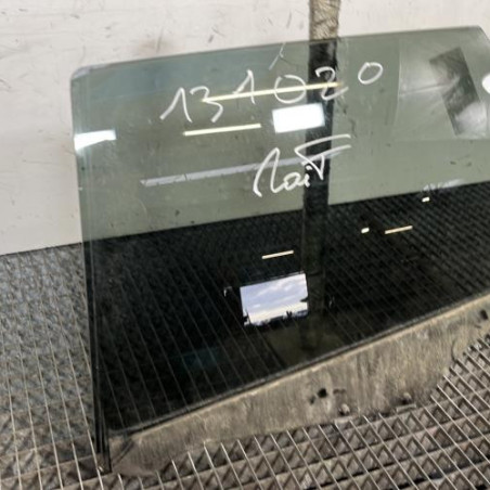 Vitre arriere gauche RENAULT CAPTUR 1