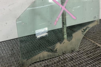 Vitre avant gauche RENAULT CAPTUR 1