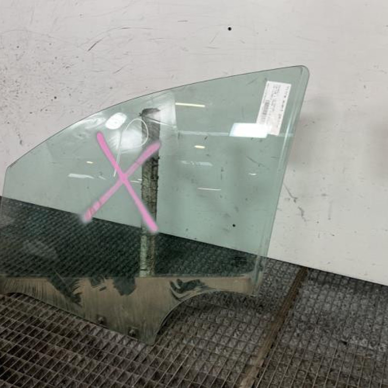 Vitre avant gauche RENAULT CAPTUR 1 Photo n°3