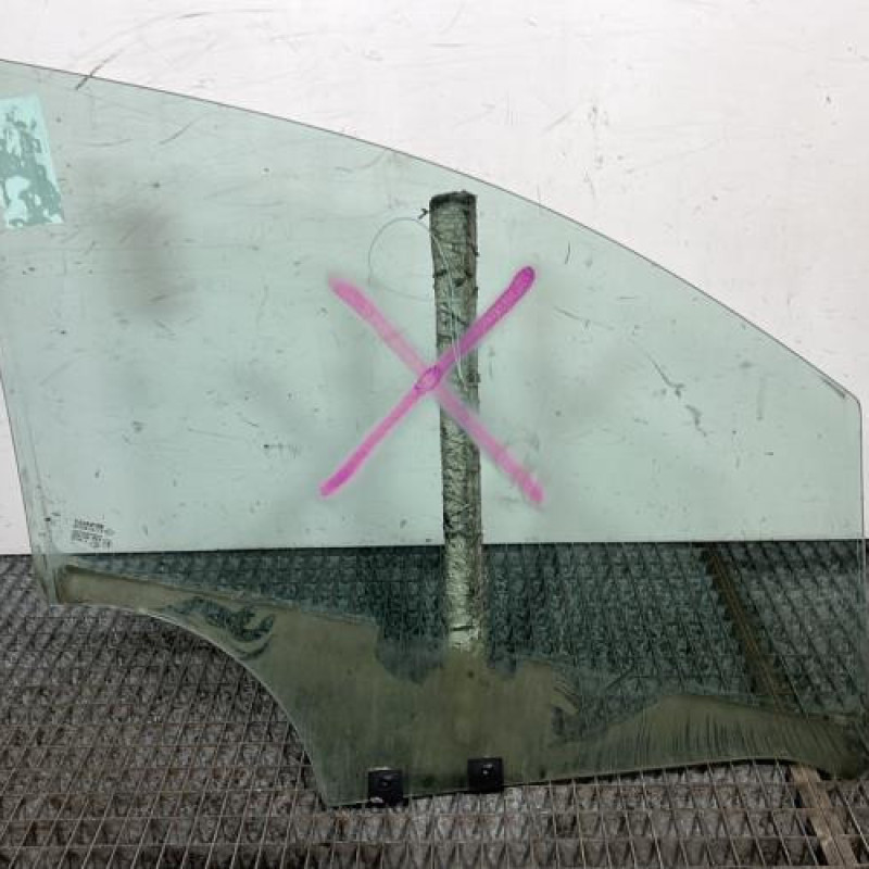 Vitre avant gauche RENAULT CAPTUR 1 Photo n°4