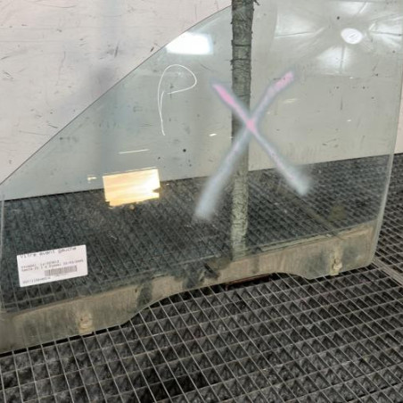 Vitre avant gauche HYUNDAI SANTA FE 1