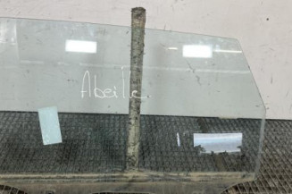 Vitre arriere gauche HYUNDAI TUCSON 1 Photo n°1