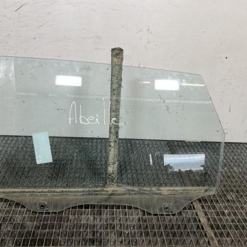 Vitre arriere gauche HYUNDAI TUCSON 1 Photo n°1