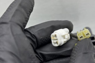 Poignee porte avant gauche SUZUKI SWIFT 3