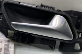 Poignee interieur avant droit PEUGEOT 308 2 Photo n°1