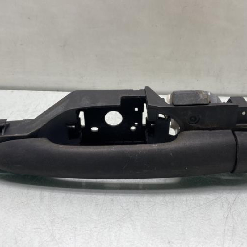 Poignee porte arriere droit RENAULT CLIO 3 Photo n°1