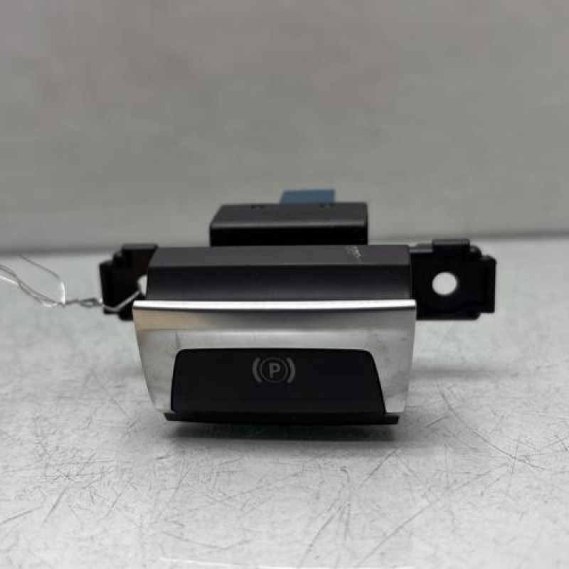 Poignee electrique frein a main PEUGEOT 308 2 Photo n°1