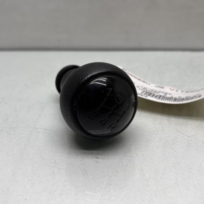 Pommeau de vitesses PEUGEOT PARTNER 2 Photo n°1