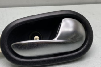 Poignee interieur avant droit DACIA SANDERO 2 Photo n°1