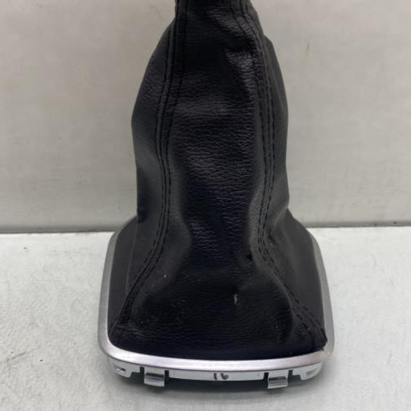 Pommeau de vitesses FORD FIESTA 6 Photo n°3