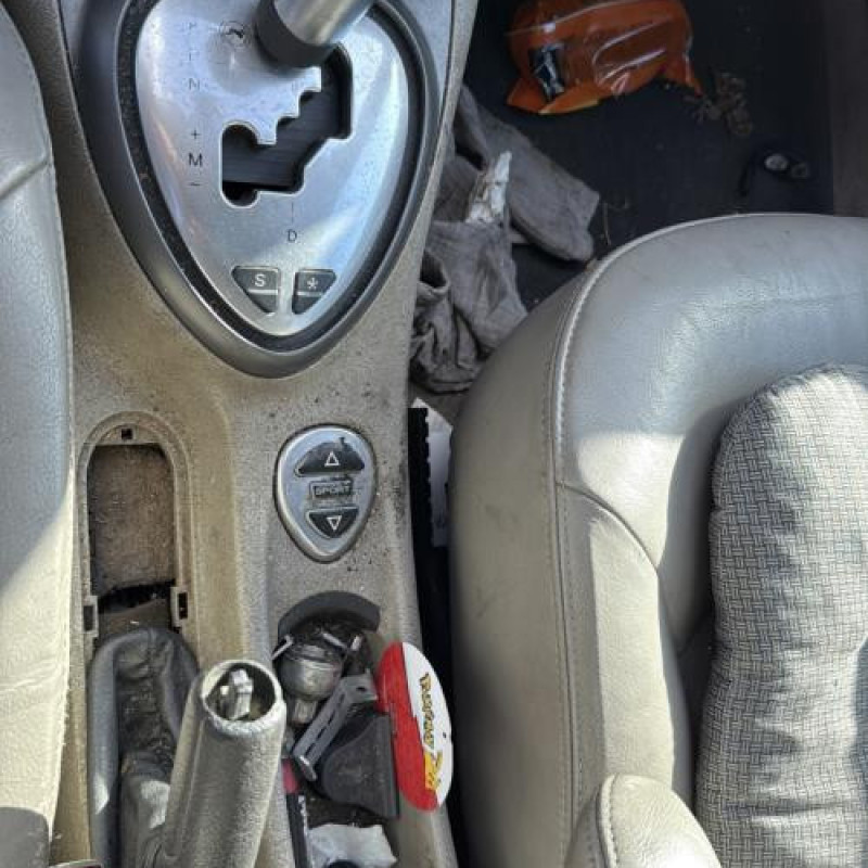 Poignee porte avant gauche CITROEN C5 1 Photo n°20