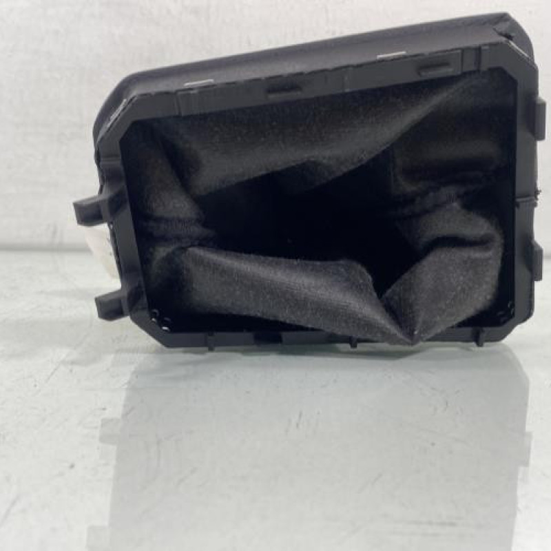 Pommeau de vitesses VOLKSWAGEN POLO 6 Photo n°4