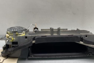 Poignee porte avant gauche AUDI A4 1