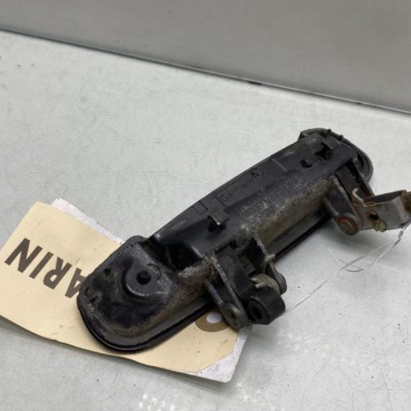 Poignee porte avant gauche AUDI A4 1 Photo n°5