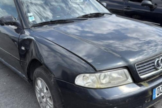 Poignee porte avant gauche AUDI A4 1