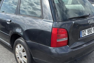 Poignee porte avant gauche AUDI A4 1