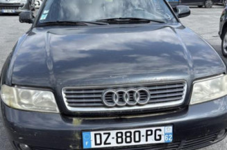 Poignee porte avant gauche AUDI A4 1