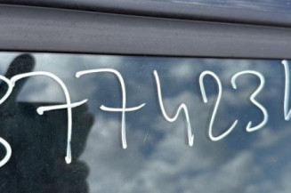 Poignee porte avant gauche AUDI A4 1